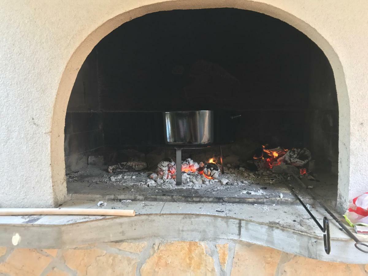 Apartmani Sali Seaview מראה חיצוני תמונה