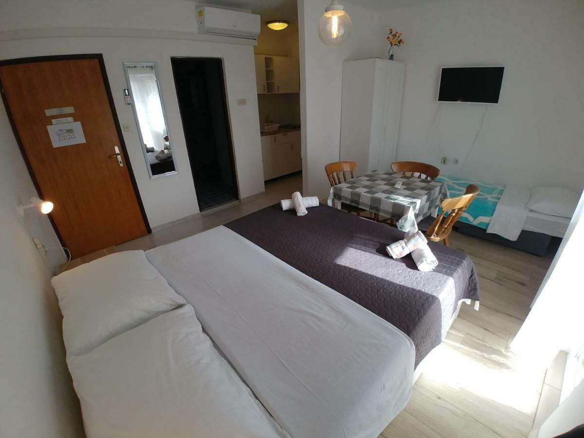 Apartmani Sali Seaview מראה חיצוני תמונה